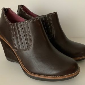 Hush Puppies Cignet Leather Wedge Booties - 8